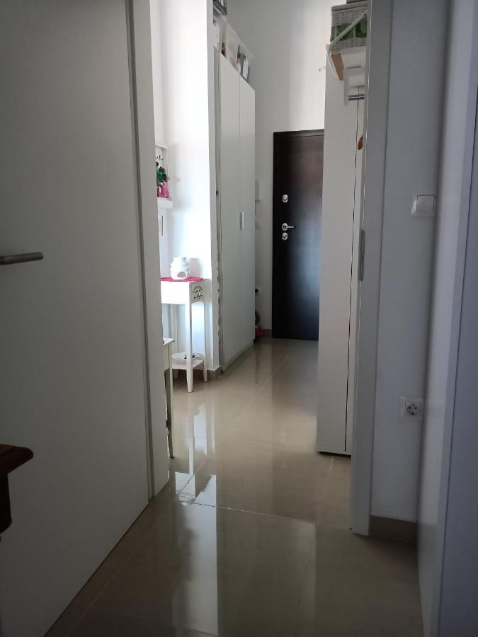 Annamaria Apartment Pula Ngoại thất bức ảnh