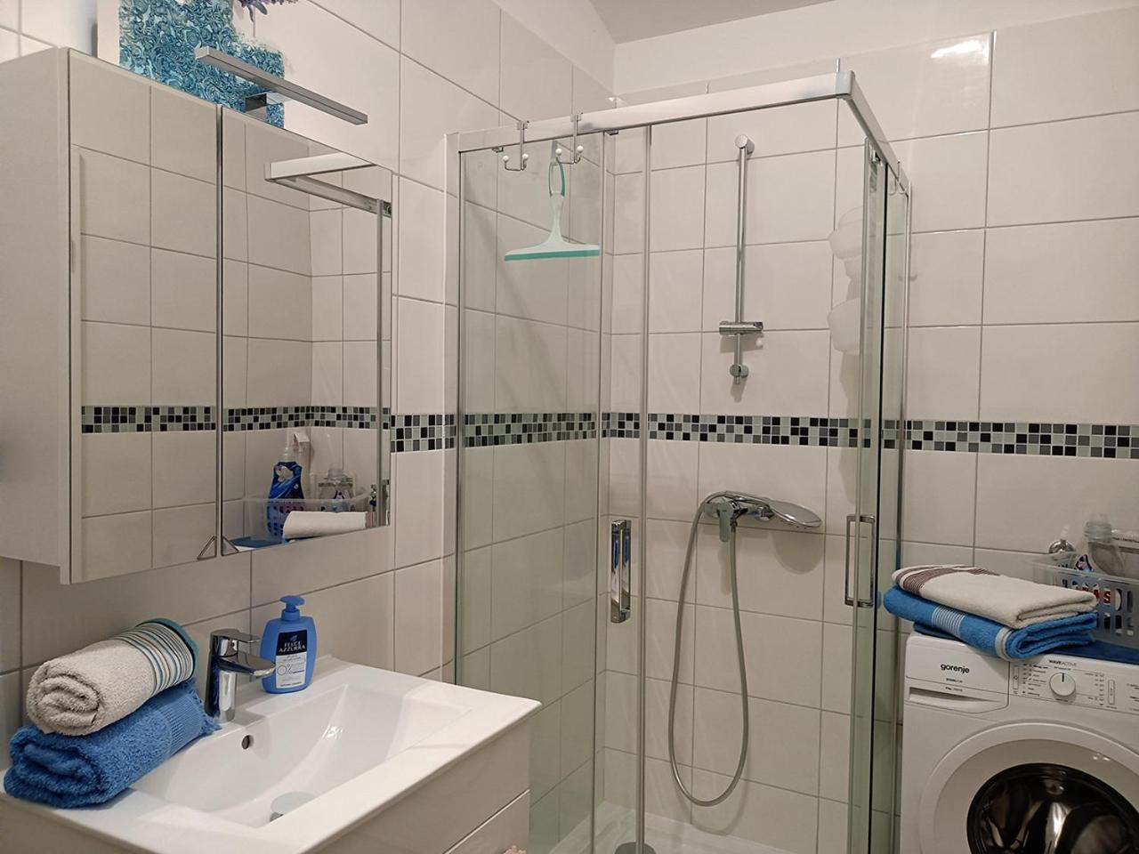 Annamaria Apartment Pula Ngoại thất bức ảnh